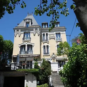 hotel-terminus-cahors.midi-pyreneeshotels.com/