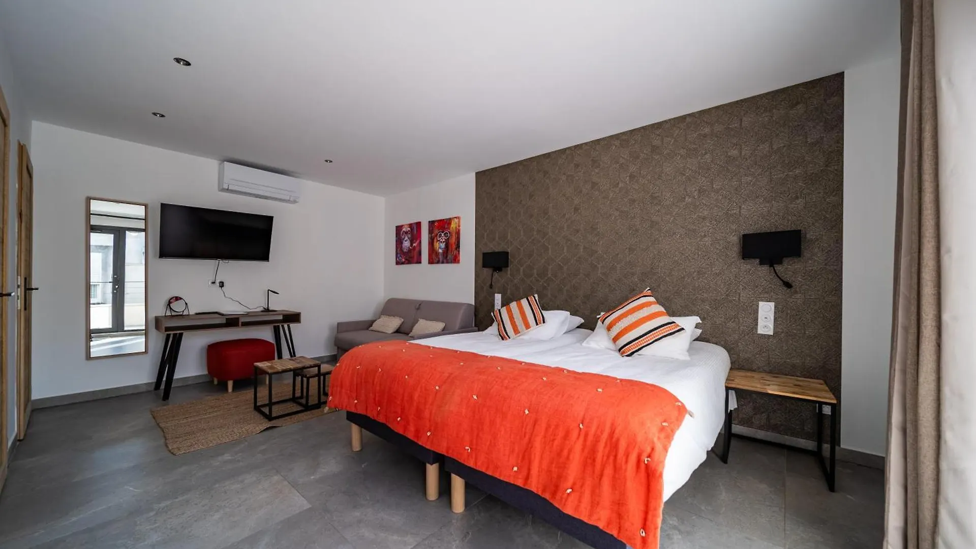 Hotel Les Loges Du Luberon à Coustellet